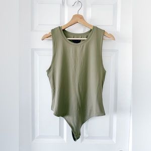 House of Harlow 1960 Women’s Sage Green High Neck Sleeveless Bodysuit XL NWT